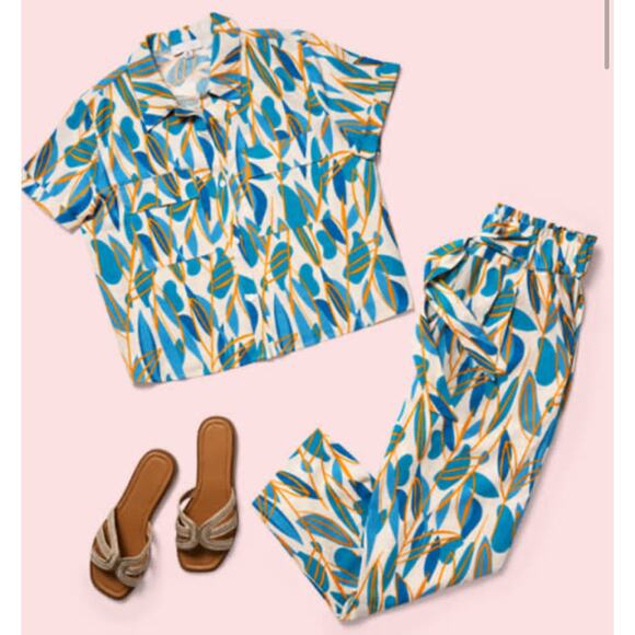 Anthropologie Calligraphie matching linen blend set, size large - Picture 1 of 16